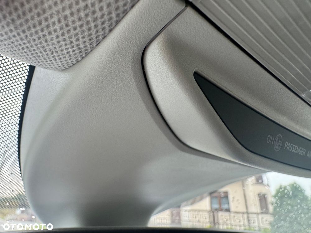 Skoda Kamiq 1.0 TSI DSG Clever - 25