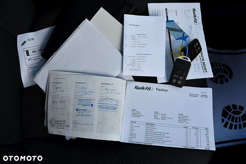 Volvo V40 Cross Country D2 Momentum - 38