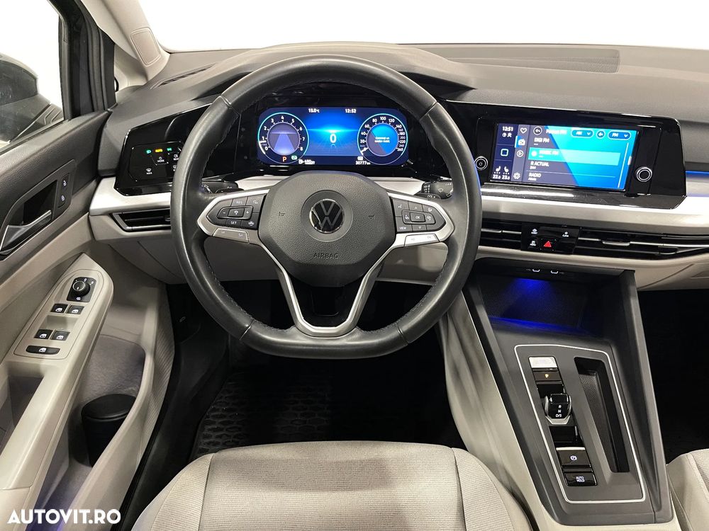 Volkswagen Golf 1.5 eTSI ACT DSG MHEV Life - 7