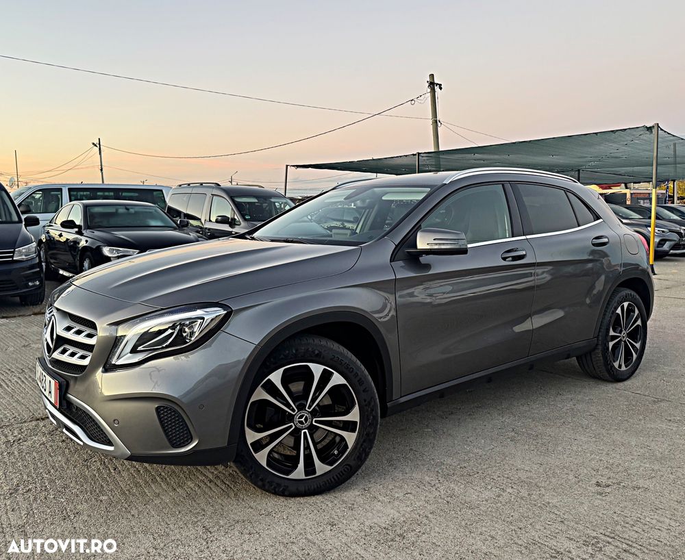 Mercedes-Benz GLA 220 d 4Matic 7G-DCT Activity Edition - 2