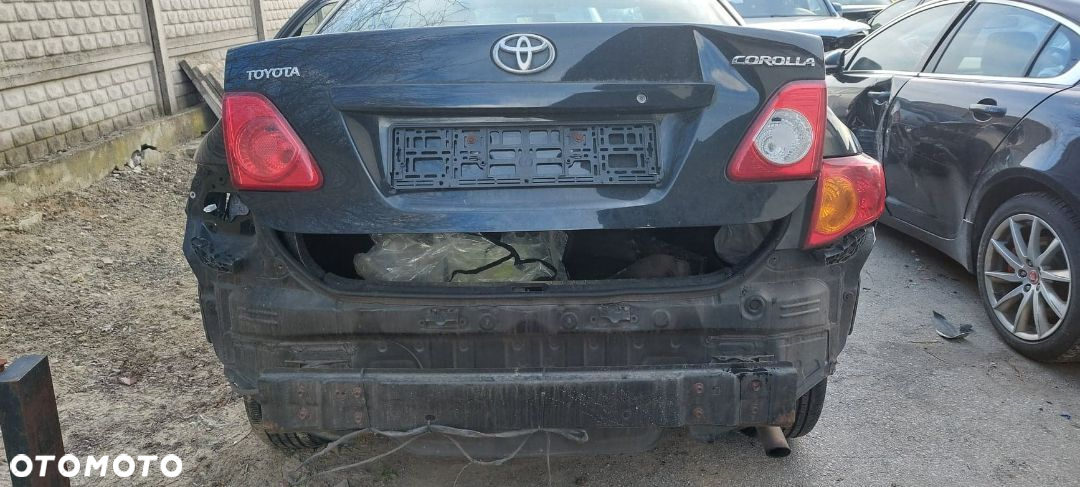 TOYOTA COROLLA e15 1,6 rozrusznik - 10