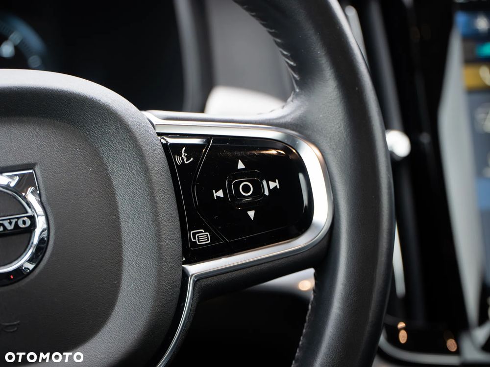 Volvo S90 D4 AWD Inscription - 35