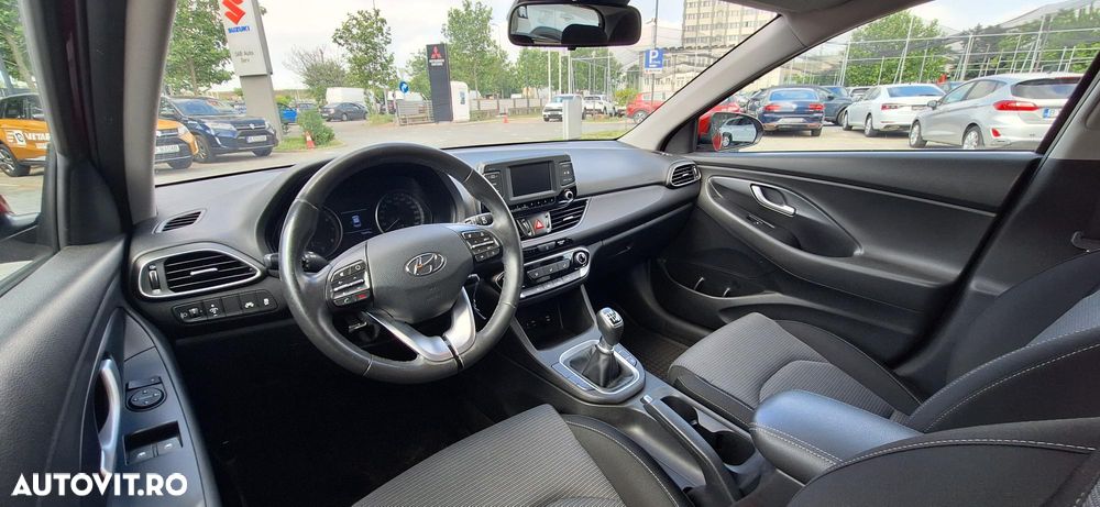 Hyundai i30 1.4 MPi 5DR M/T ISG Comfort - 10