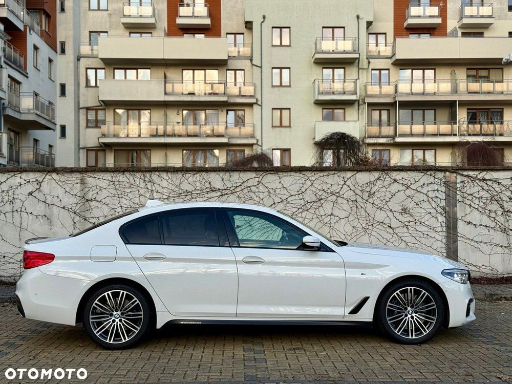 BMW Seria 5 540i xDrive GPF M Sport sport - 10