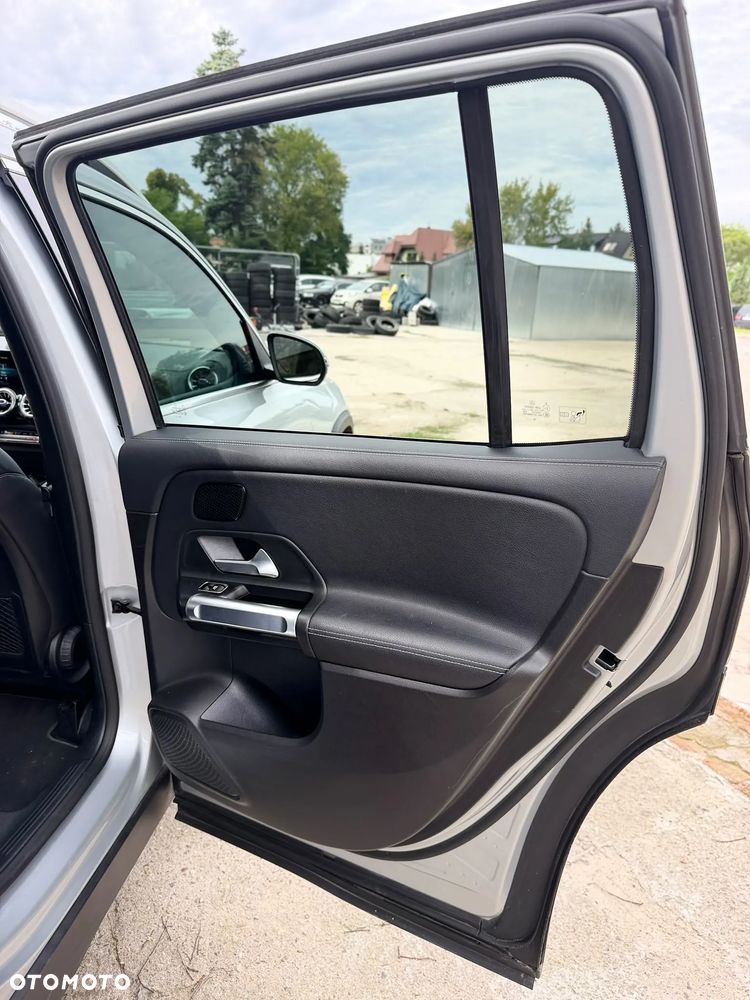 Mercedes-Benz GLB 220 d 4-Matic AMG Line 8G-DCT - 20