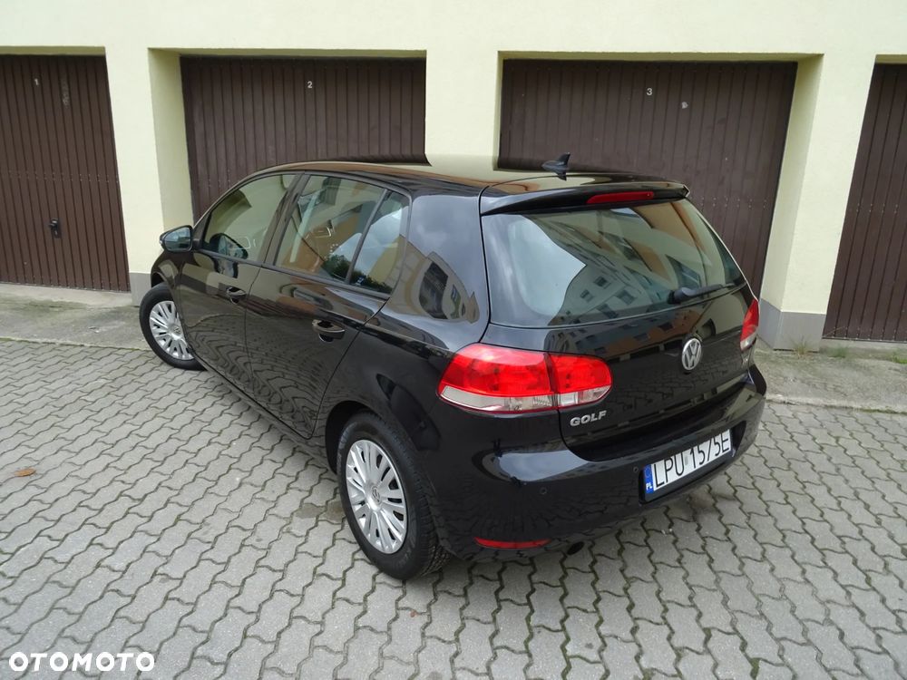 Volkswagen Golf 1.6 TDI DPF BlueMotion - 4