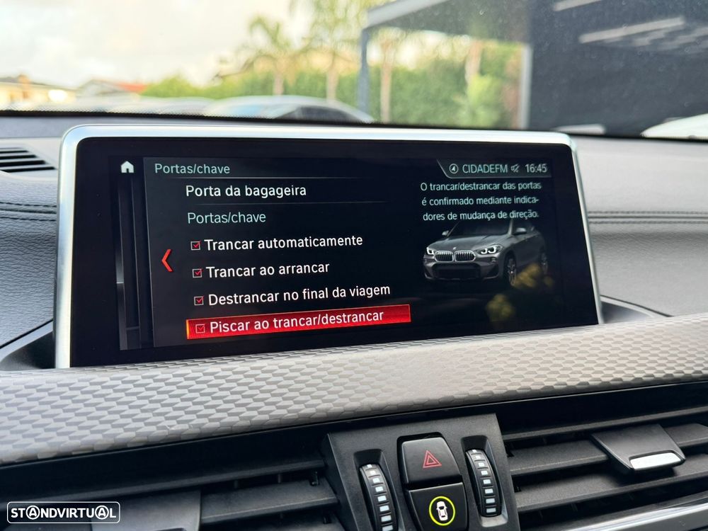 BMW X2 25 e xDrive Pack M - 40