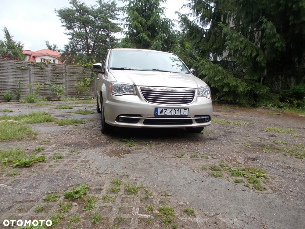 Chrysler Town & Country 3.6 Touring - 6