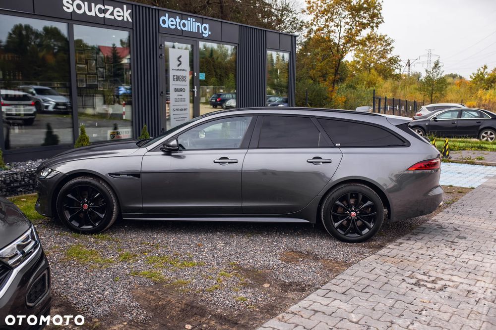 Jaguar XF 2.0 i4D R-Sport - 35