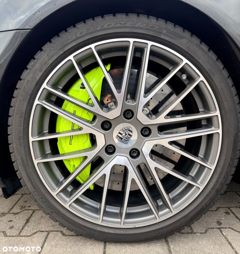 Porsche Panamera Turbo S E-Hybrid - 11