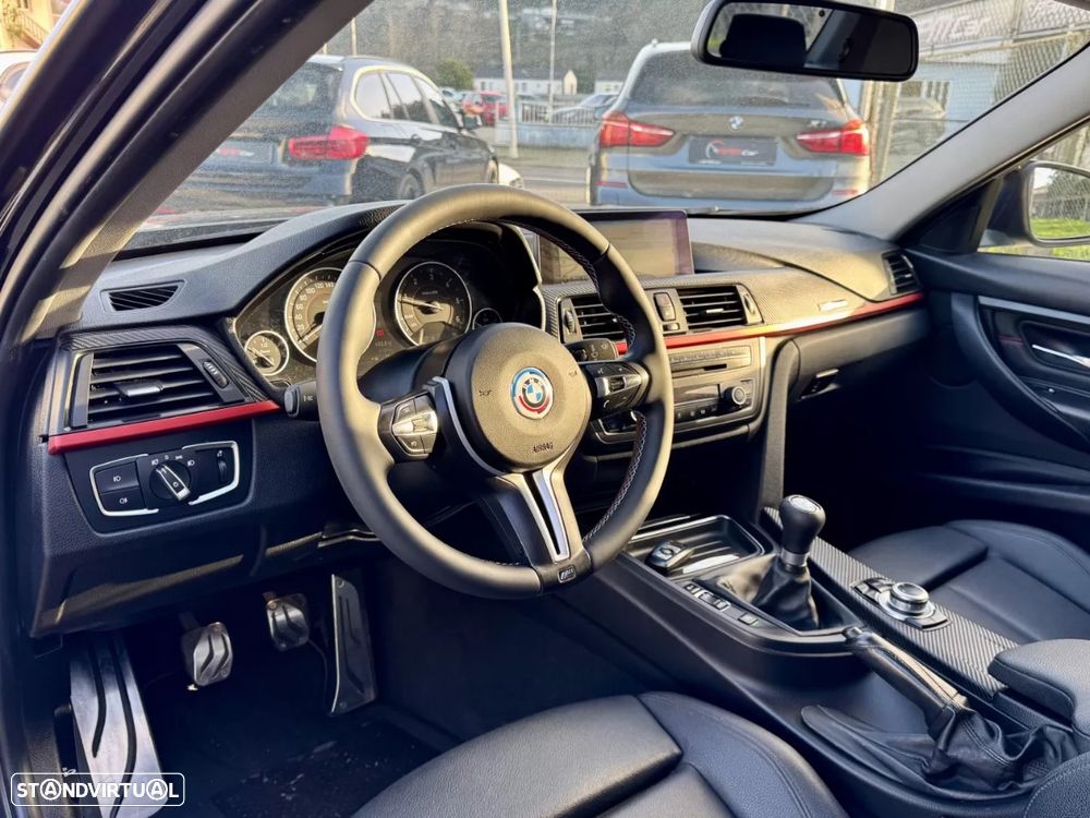 BMW 318 d Pack M - 5