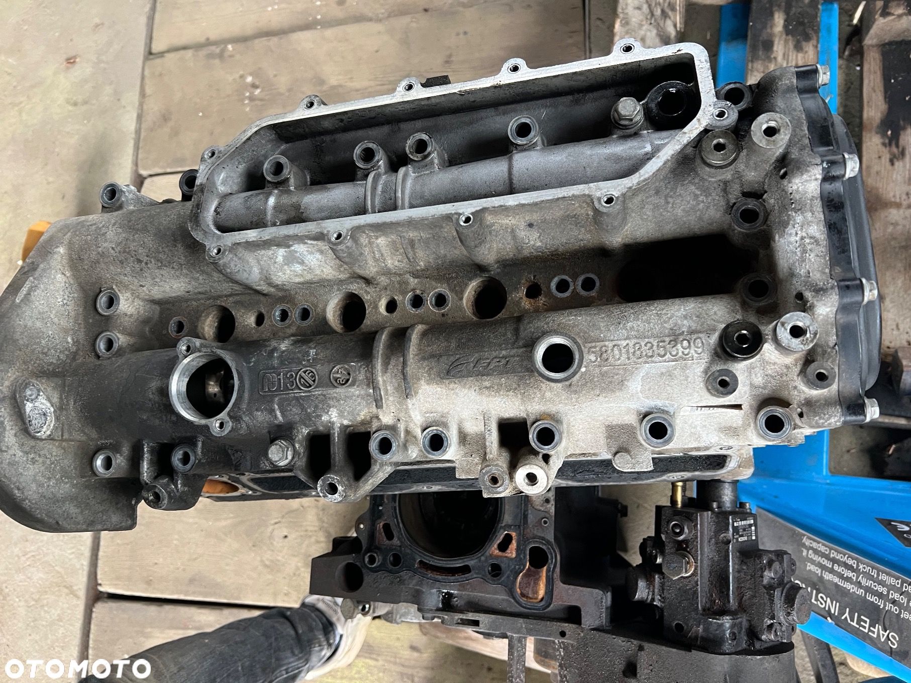 GŁOWICA 5801835399 z demontażu 2.3 JTD E5 E6 DUCATO IVECO 5801834465 - 1