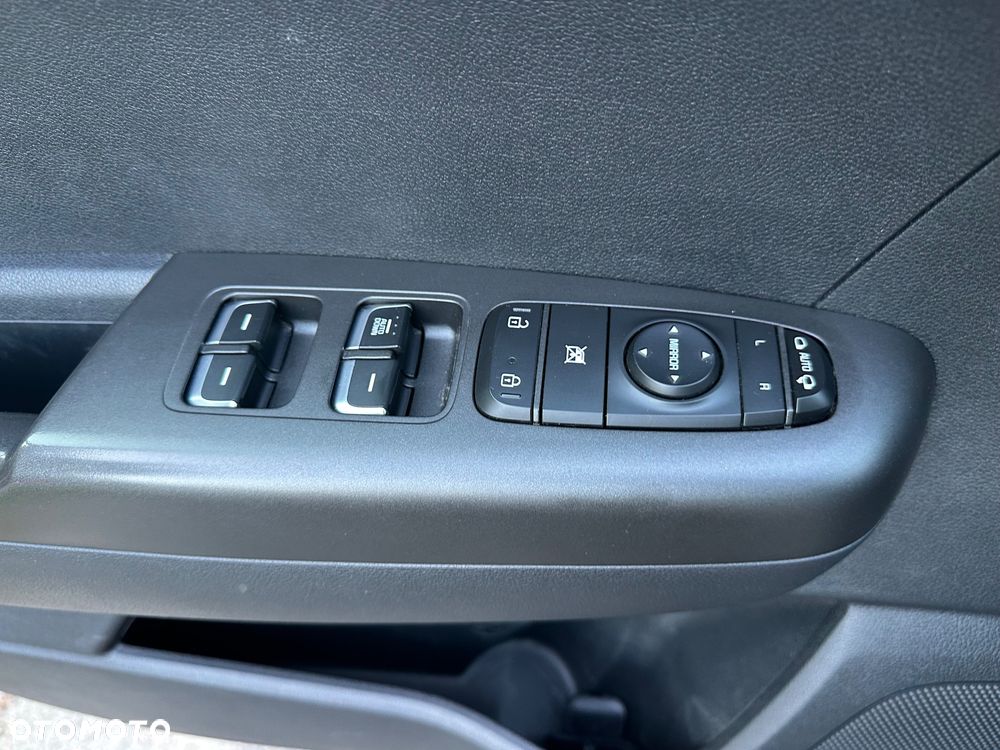 Kia Sportage 1.6 GDI L Business Line Plus 2WD - 32