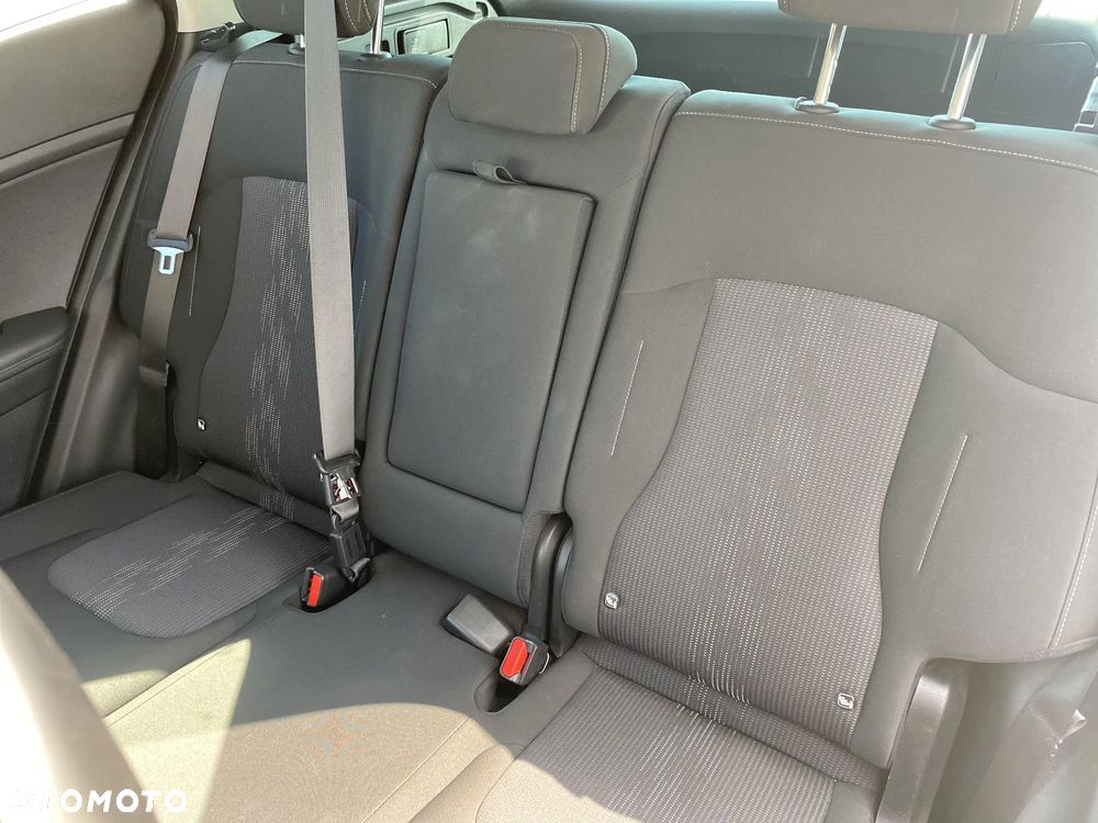 Kia Sportage - 15