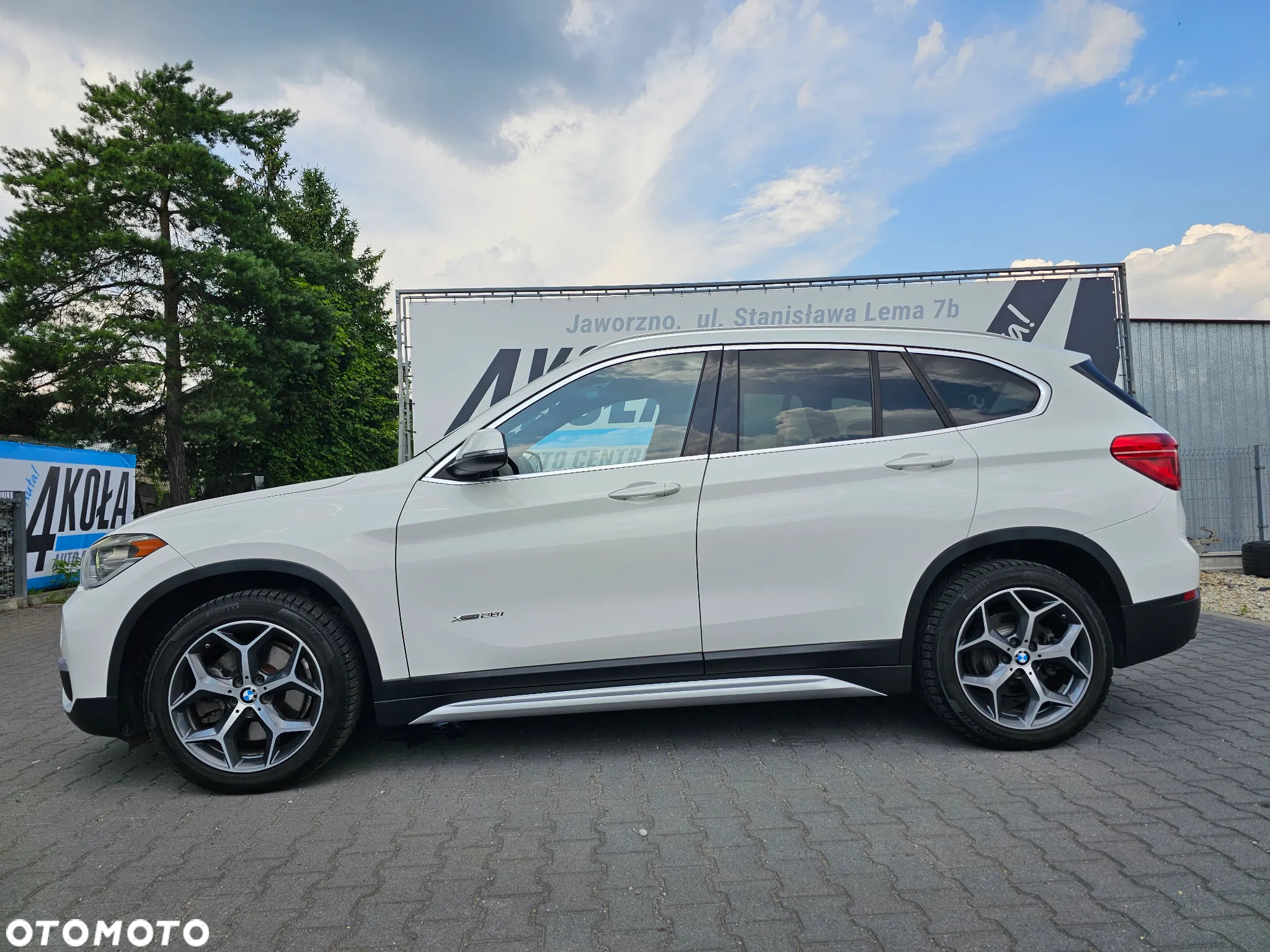BMW X1 xDrive25i Sport Line - 7