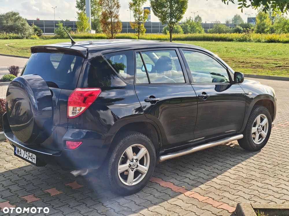 Toyota RAV4 2.0 4x4 - 4