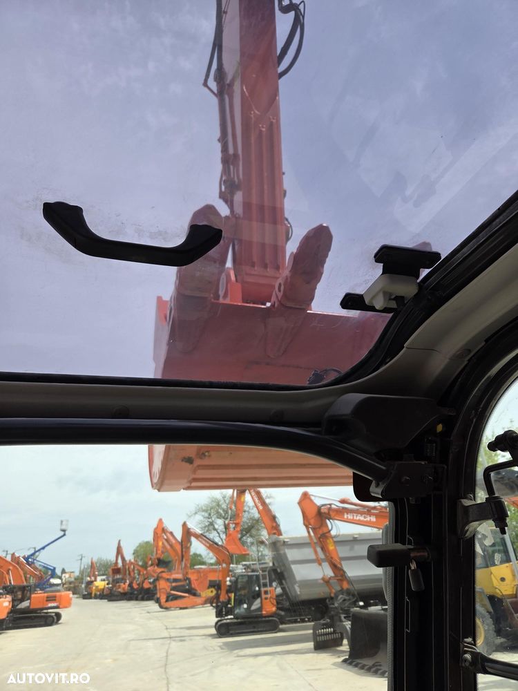Hitachi ZX250, 6.535h, cupa NOUA 1,55mc, Masa 27,2tone, 2018, INGUST latime 2,99m, adancime sapare 7m, consum mediu 12,6l/h, lant 80% ok doar 620h deplasare, camera spate si laterale, inst picon, inst rotire, Isuzu 173CP, posibil leaasing-PROMOTIE 89.900 EUR - 37