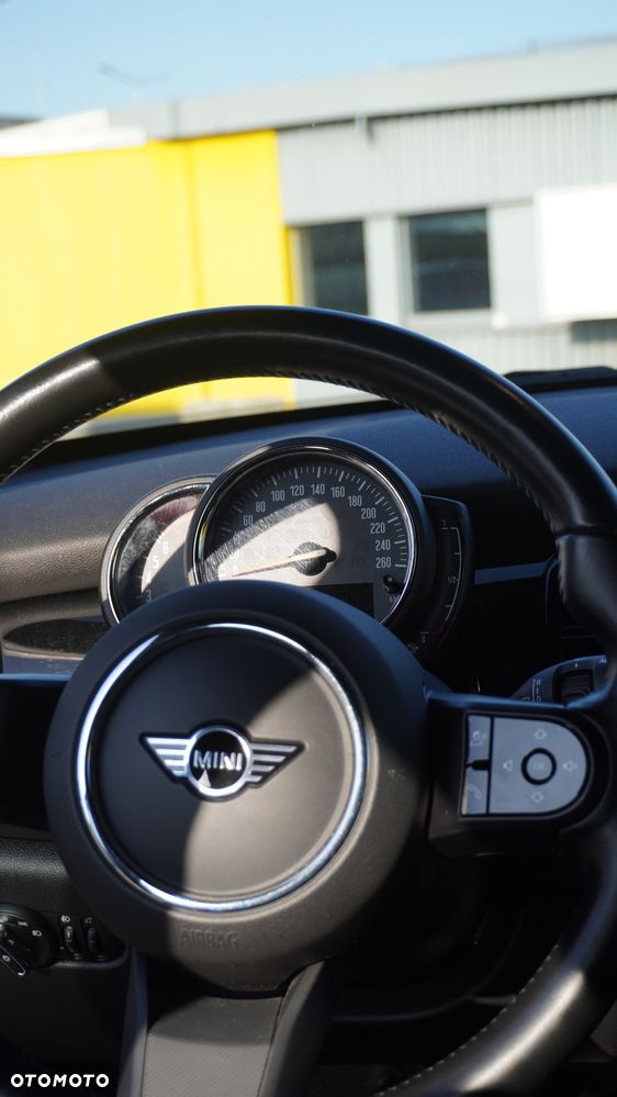 MINI Cooper S Standard - 6
