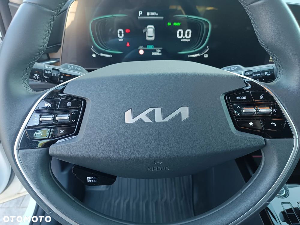 Kia Niro 1.6 GDI Hybrid M - 26