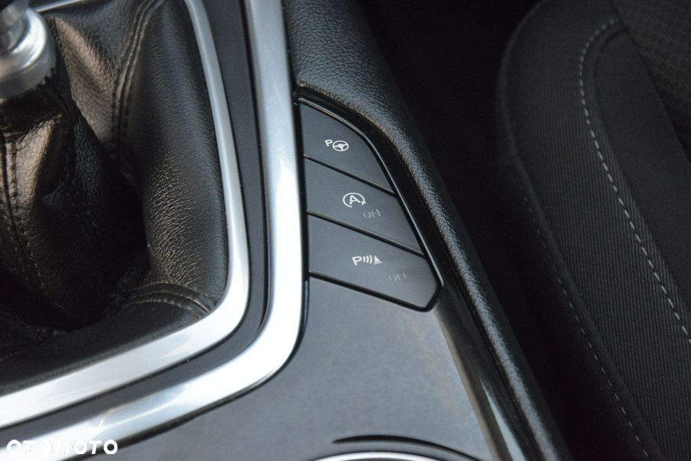 Ford S-Max 2.0 TDCi Titanium - 31