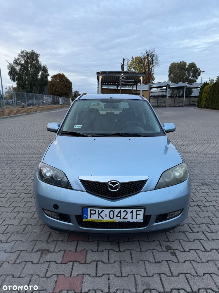 Mazda 2 - 6