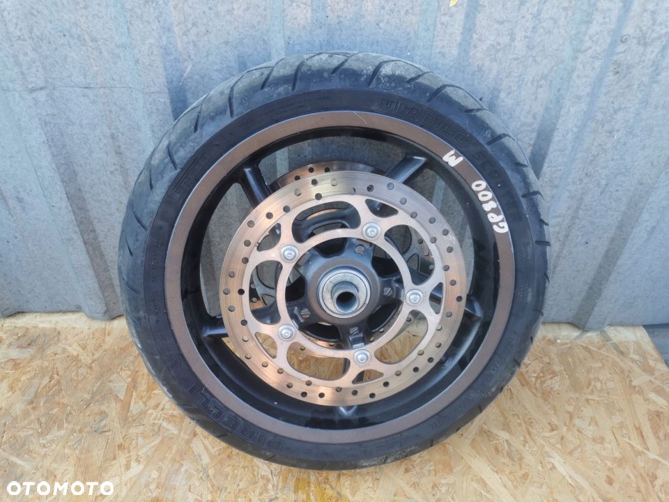 Koło felga przód Gilera GP800 120/70/16 - 1