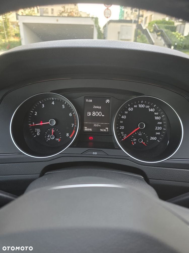 Volkswagen Passat 1.5 TSI EVO Essence - 19