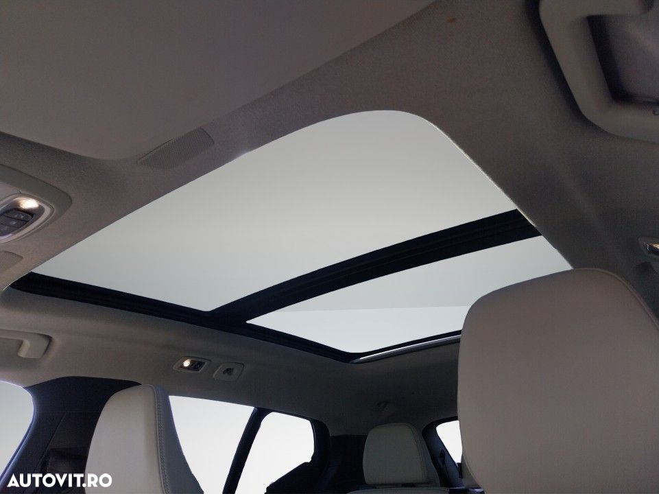 Volvo XC 40 - 18