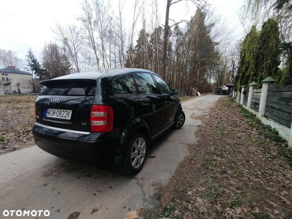 Audi A2 1.4 - 15
