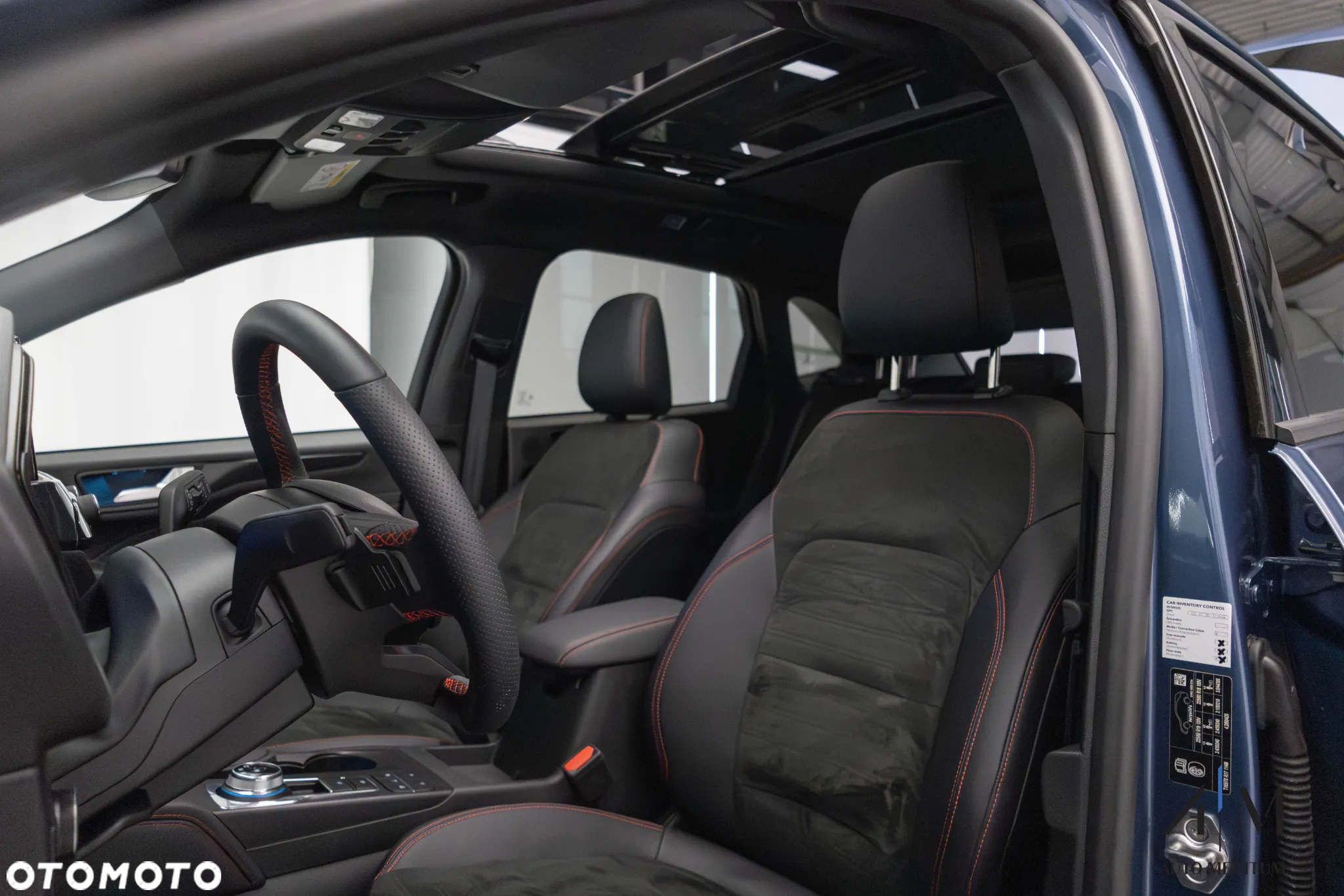 Ford Kuga 2.0 EcoBlue 4x4 ST-LINE X - 24