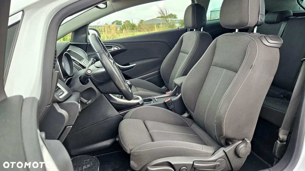 Opel Astra IV GTC 2.0 CDTI Sport S&S - 6