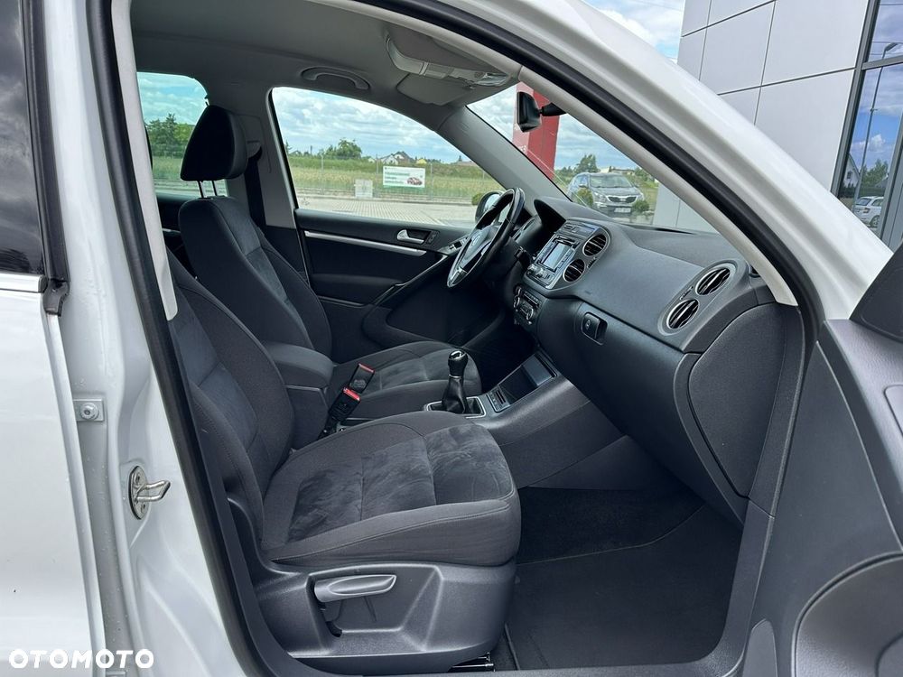 Volkswagen Tiguan 2.0 TDI DPF BlueMotion Technology Sport & Style - 15