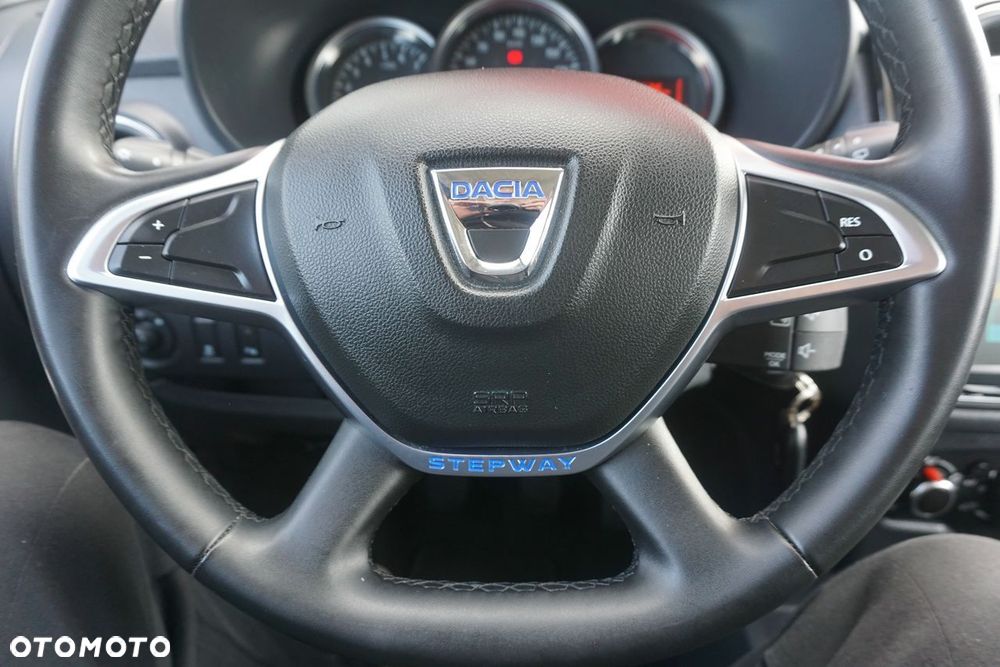 Dacia Lodgy 1.6 SCe Stepway S&S - 14