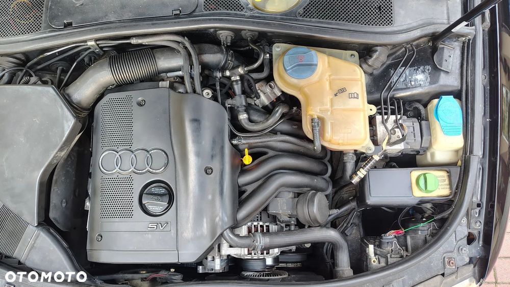 Audi A4 Avant 1.8 - 23