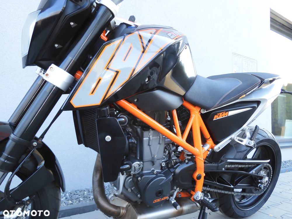 KTM Duke - 21