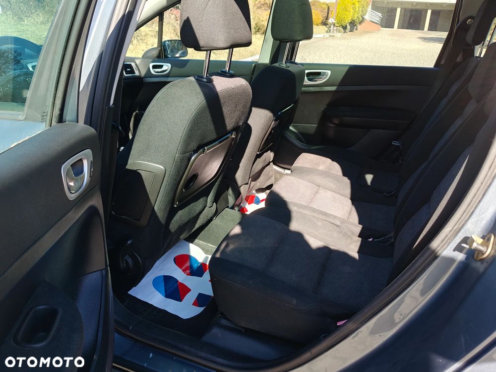 Peugeot 307 HDi 135 Premium - 12