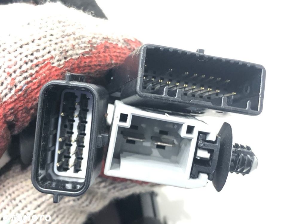 WIĄZKA KLAPY  ALFA ROMEO STELVIO (949_) 2016 - 2022 2.0 (949AXA2A) 206 kW [280 KM] benzyna 2016 - - 2