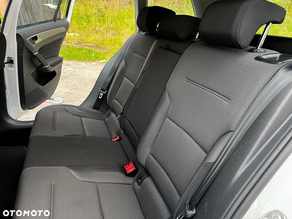 Volkswagen Golf VII 1.4 TSI BMT Comfortline - 18