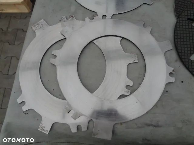 Przekładka tarczy hamulcowej McCormick XTX200 - 1