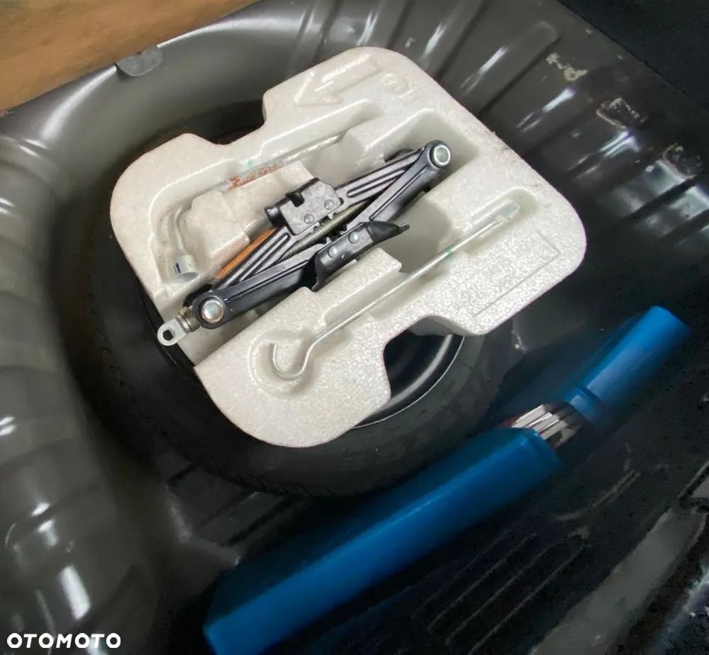 Nissan Micra 1.2 Tekna - 10