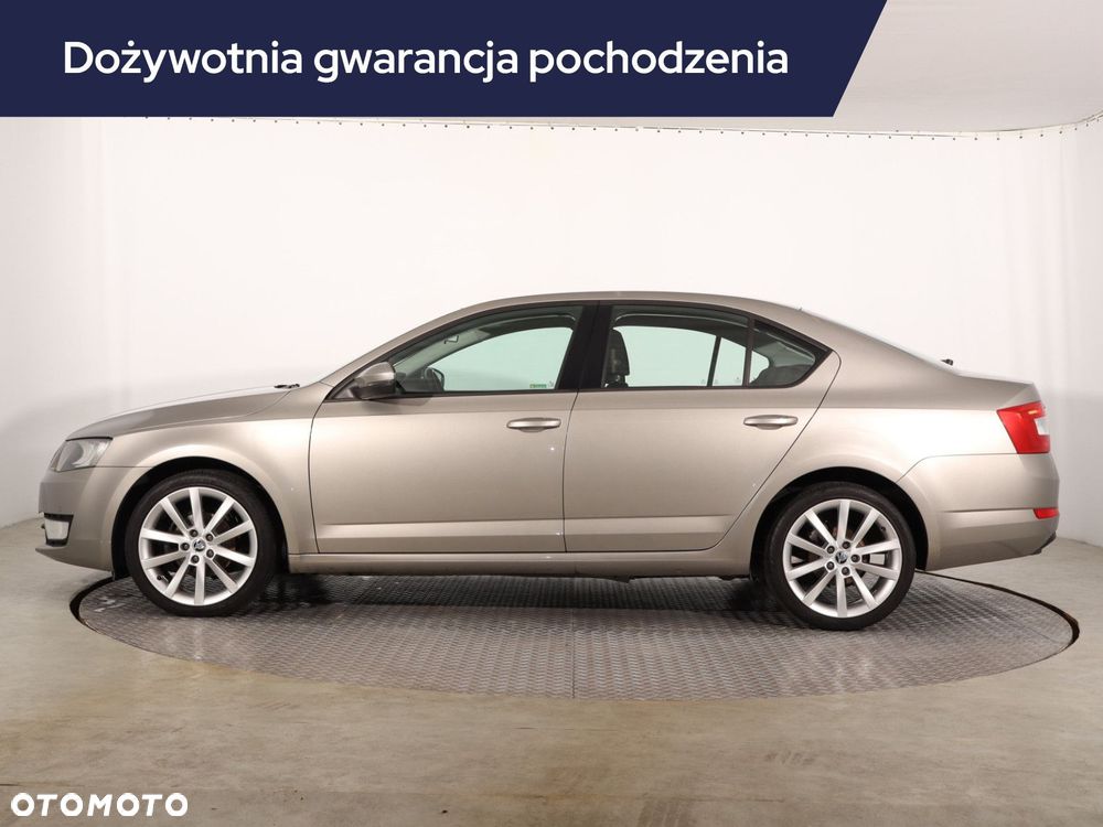 Skoda Octavia 2015 photo 3