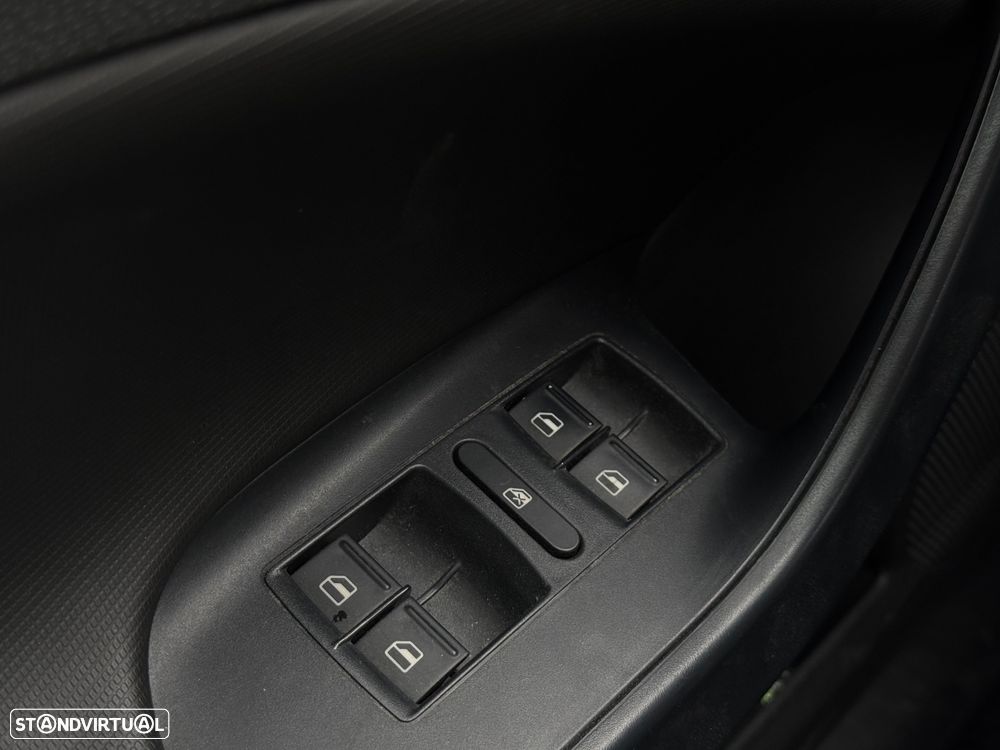 SEAT Ibiza 1.9 TDI Style DPF - 12