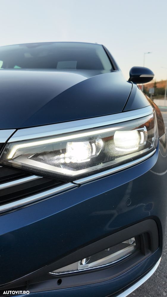 Volkswagen Passat - 20