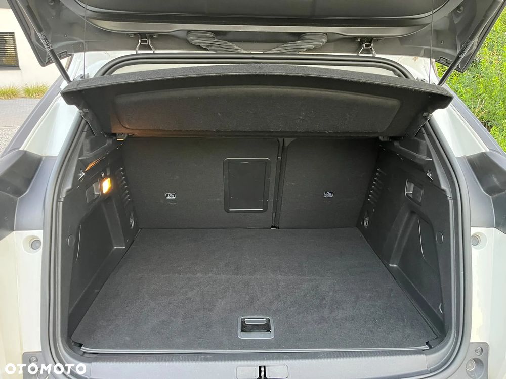 Peugeot 3008 225 e-EAT8 Allure Pack - 41