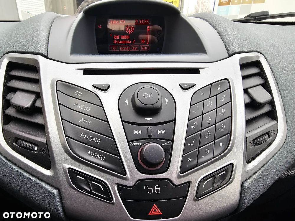 Ford Fiesta 1.25 Trend - 13