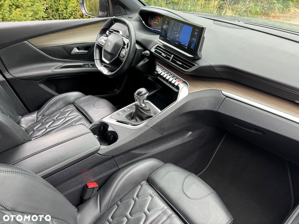 Peugeot 5008 1.5 BlueHDi GT S&S - 40