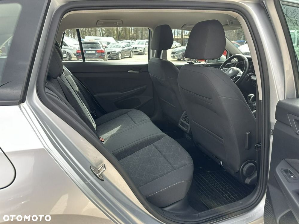Volkswagen Golf - 17