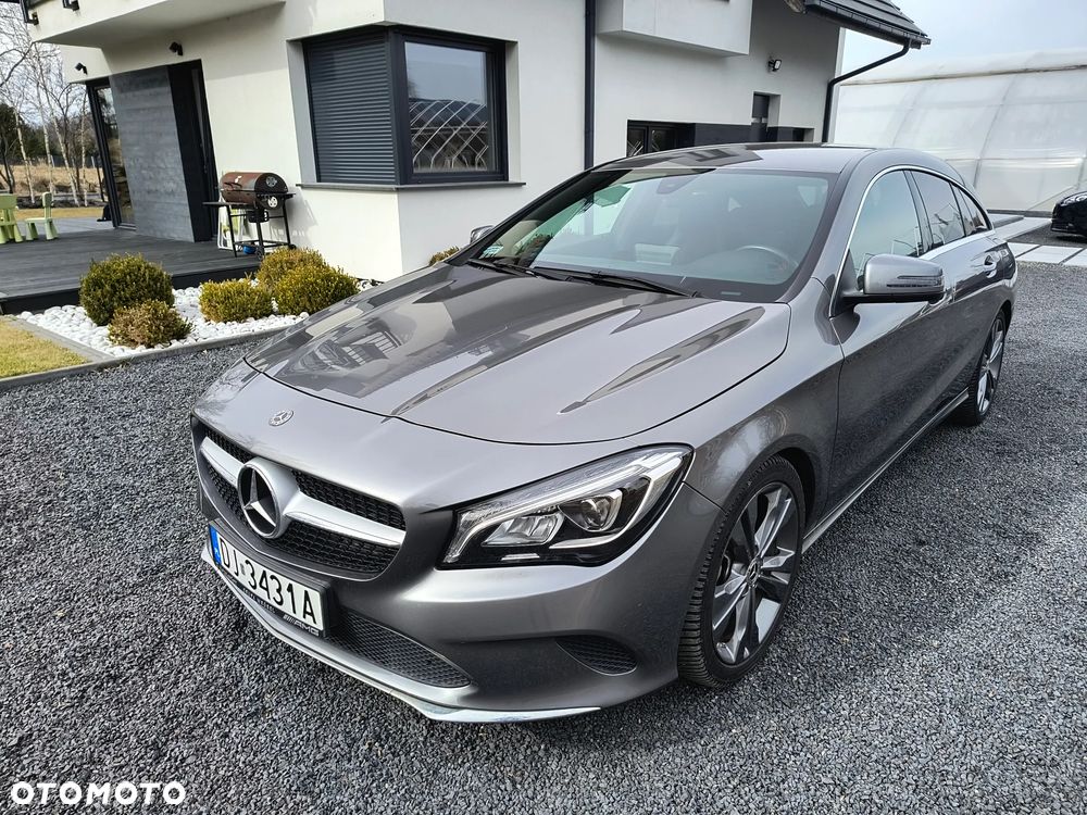 Mercedes-Benz CLA 180 7G-DCT UrbanStyle Edition - 9