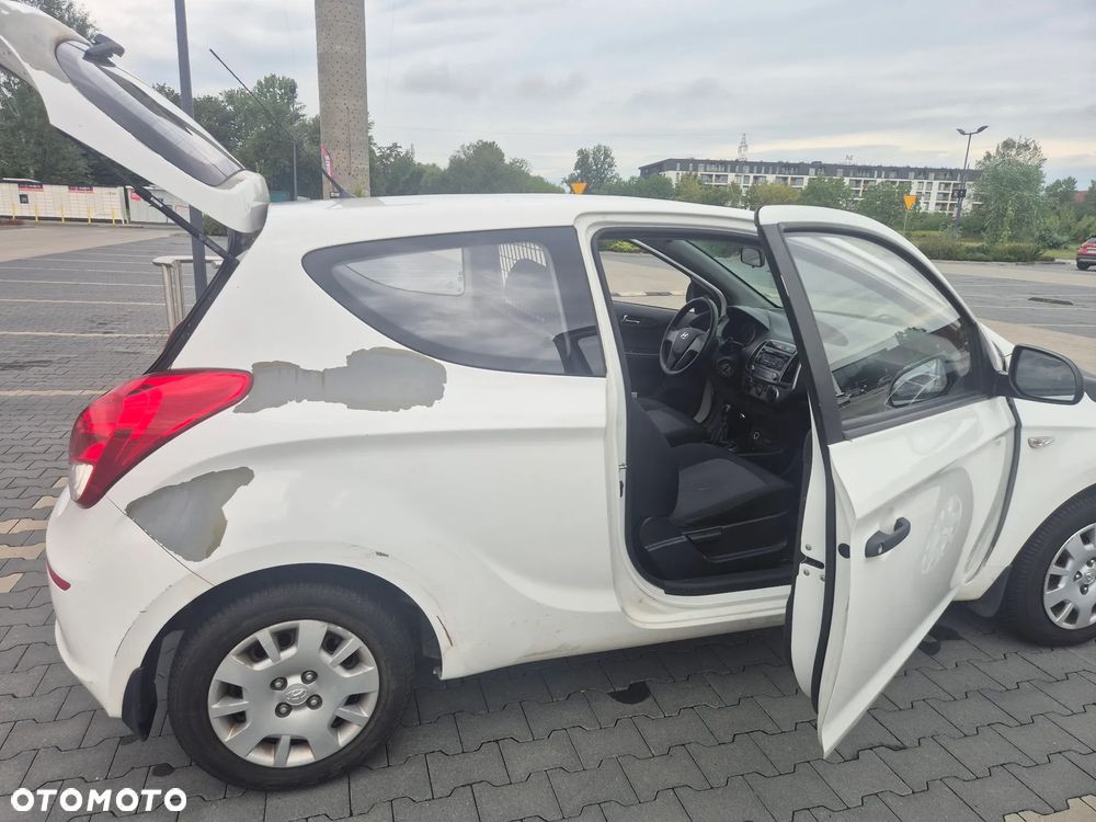Hyundai i20 1.25 Classic + - 16