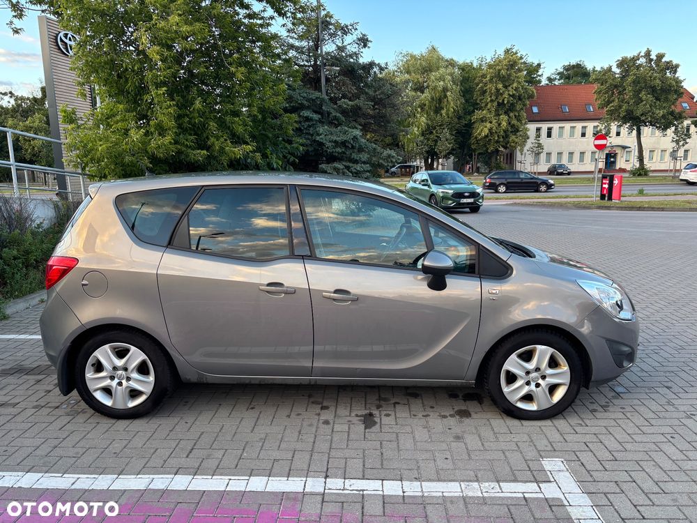 Opel Meriva 1.4 T Cosmo - 3